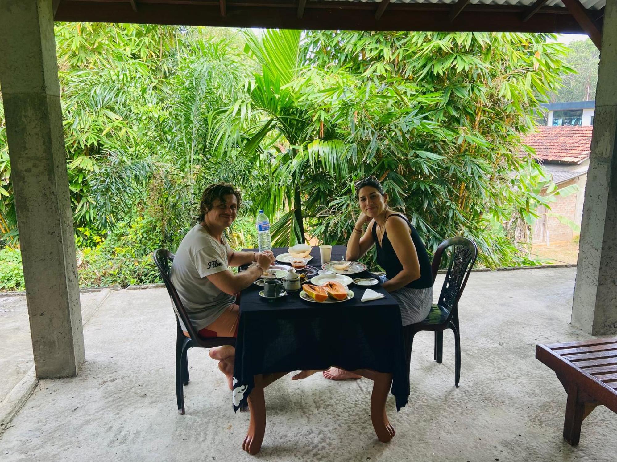 Leo Homestay Dikwella Ngoại thất bức ảnh