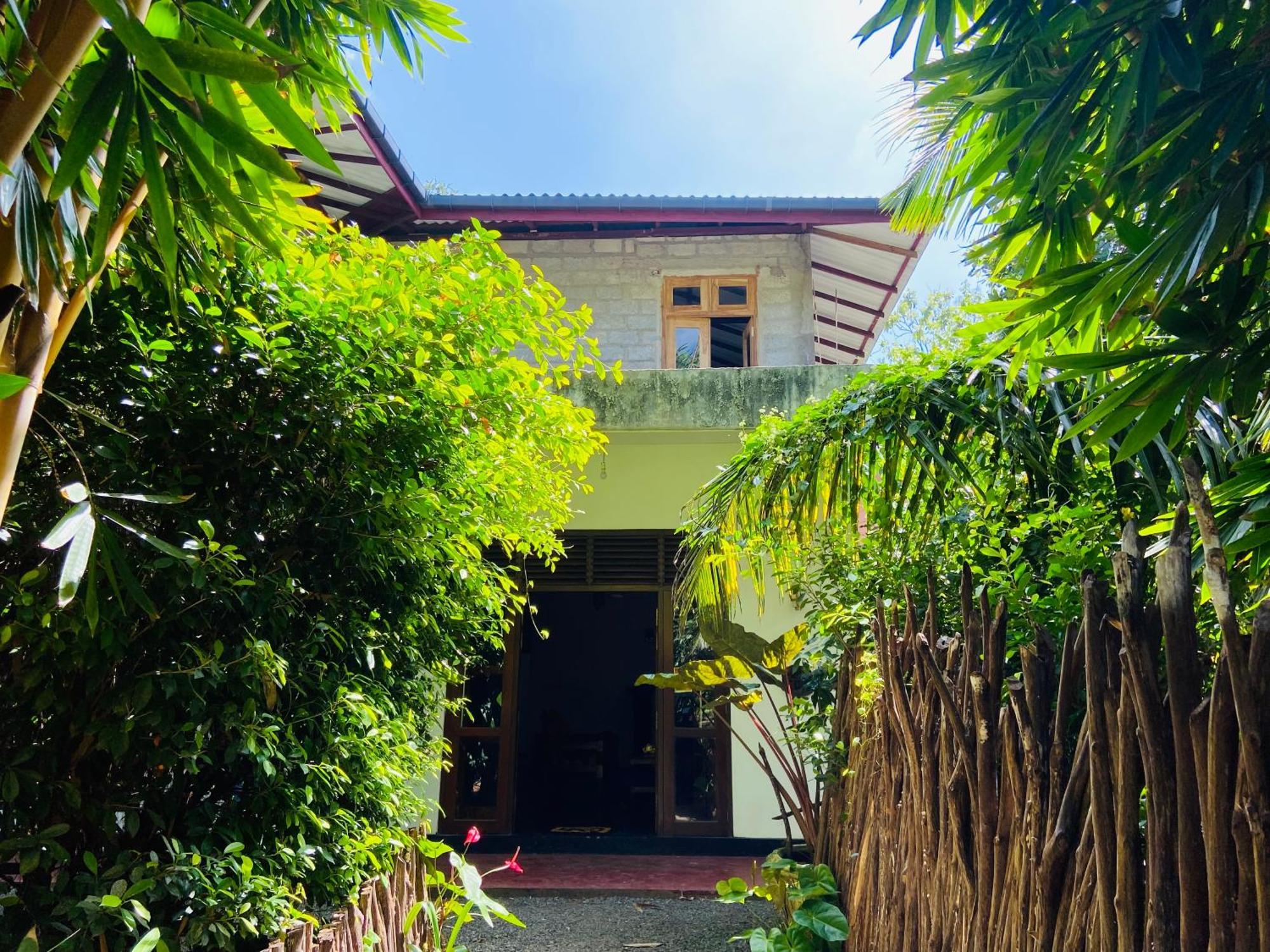 Leo Homestay Dikwella Ngoại thất bức ảnh