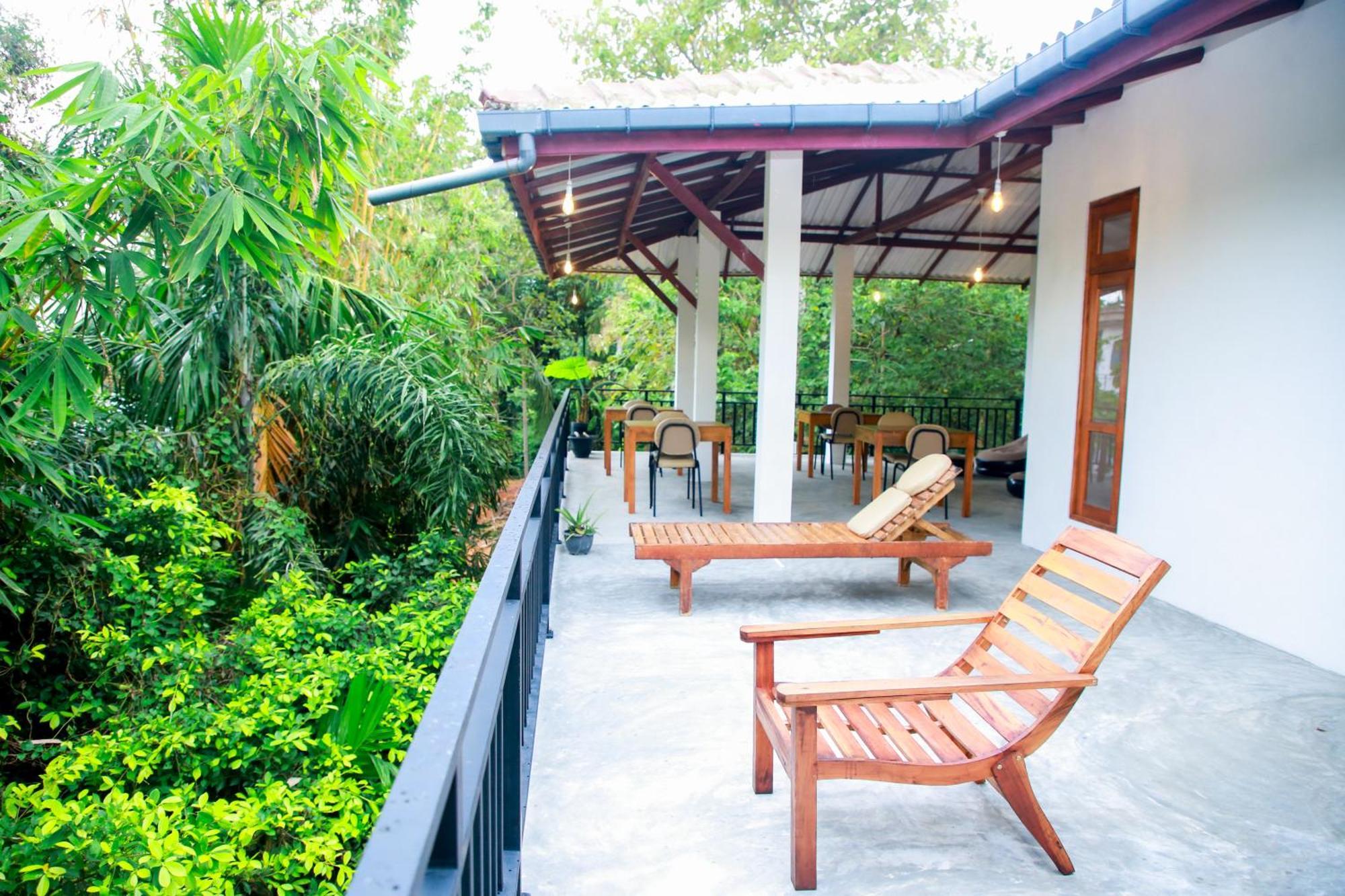 Leo Homestay Dikwella Ngoại thất bức ảnh