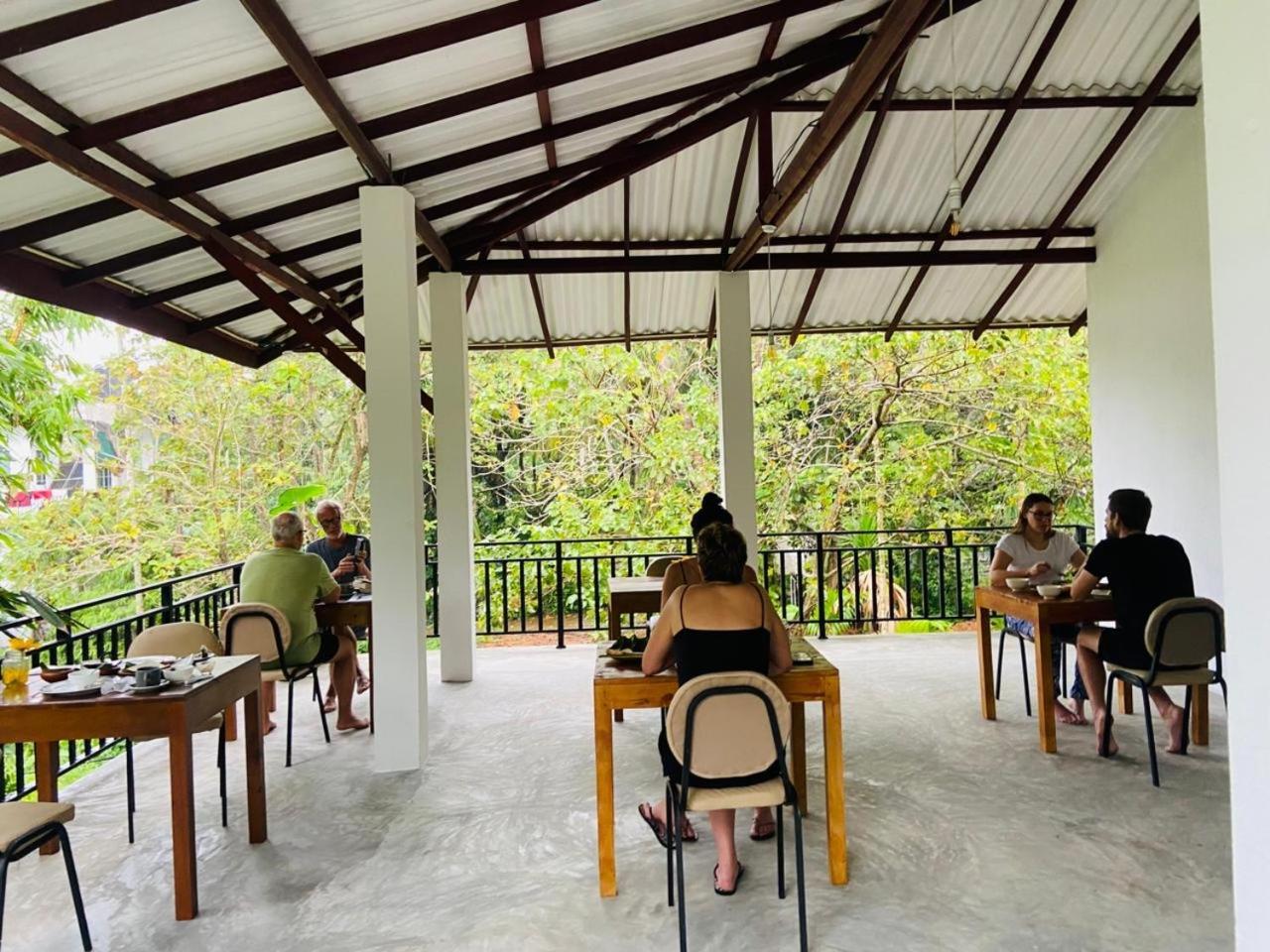 Leo Homestay Dikwella Ngoại thất bức ảnh